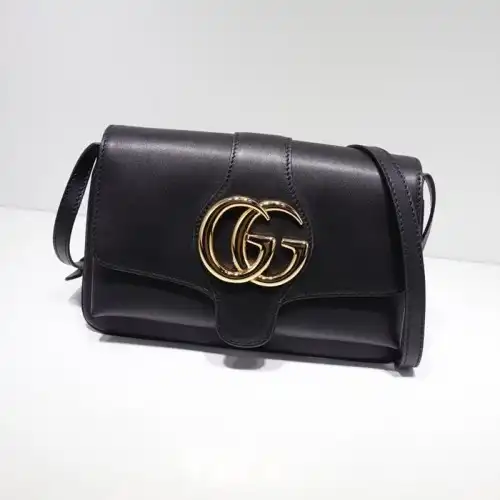 G*u*i brand handbags crossbody bag 1904g0088