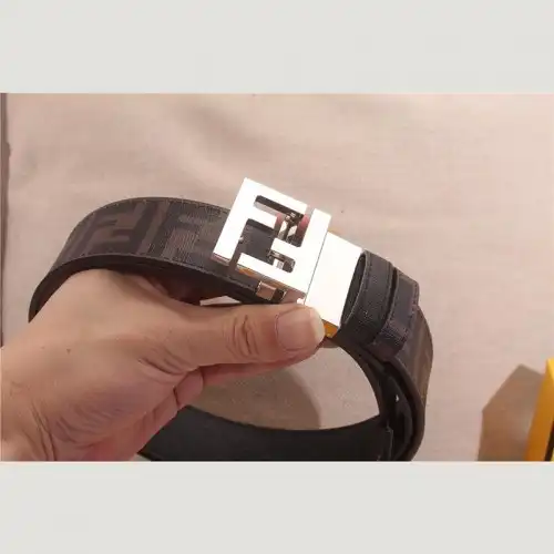 F**di s belte 1905bl0345