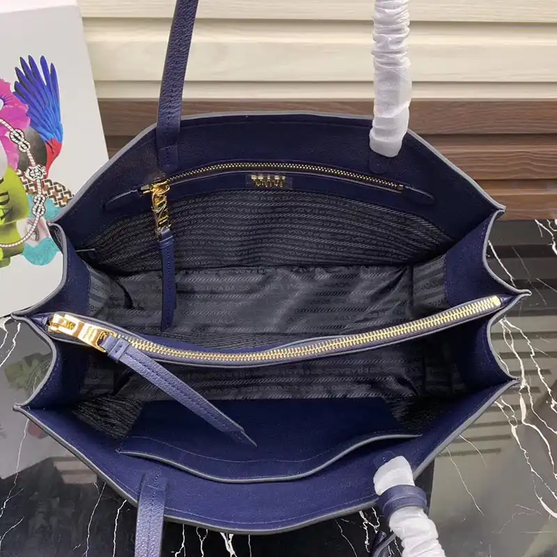 Pra*a bags 1907bp0045