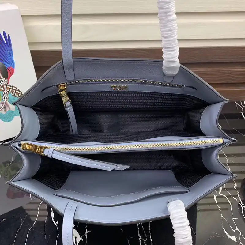 Pra*a bags 1907bp0046