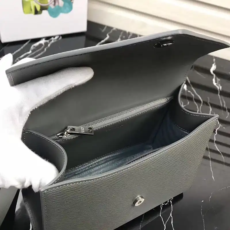 Pra*a bags 1907bp0047