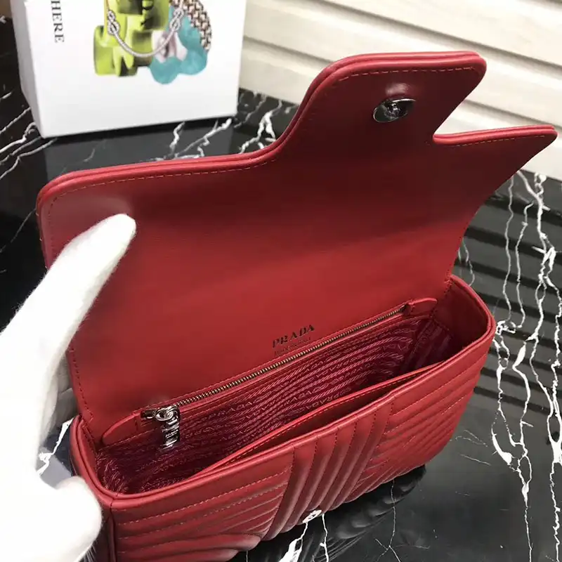 Pra*a bags 1907bp0076