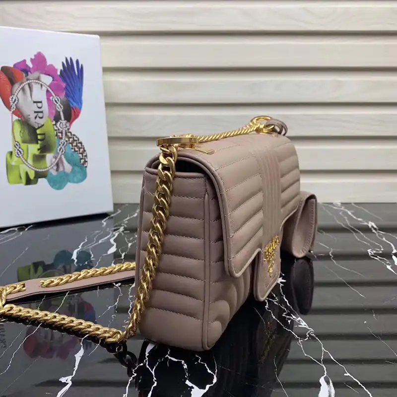 Pra*a bags 1907bp0077