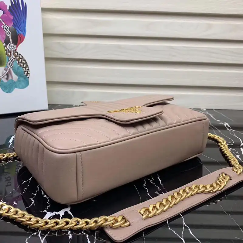 Pra*a bags 1907bp0077