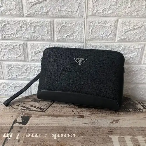 Pra*a bags 1910bb0033