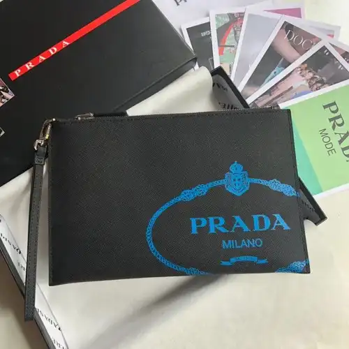 Pra*a bags 1910bb0046