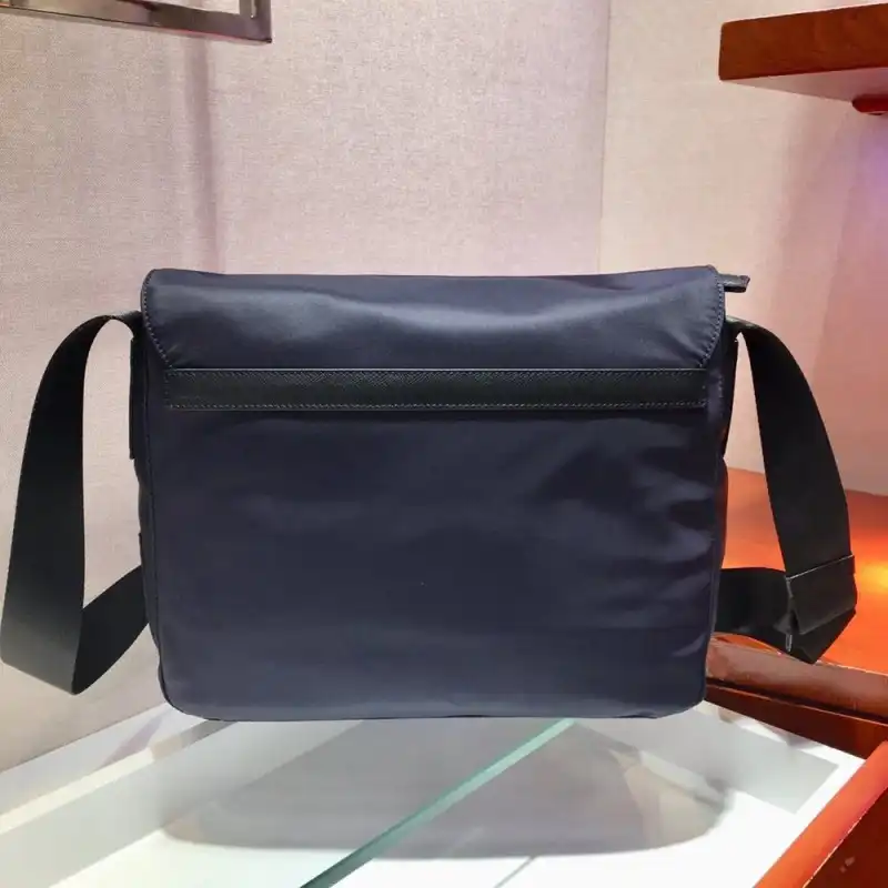 Pra*a bags 1910bb0058