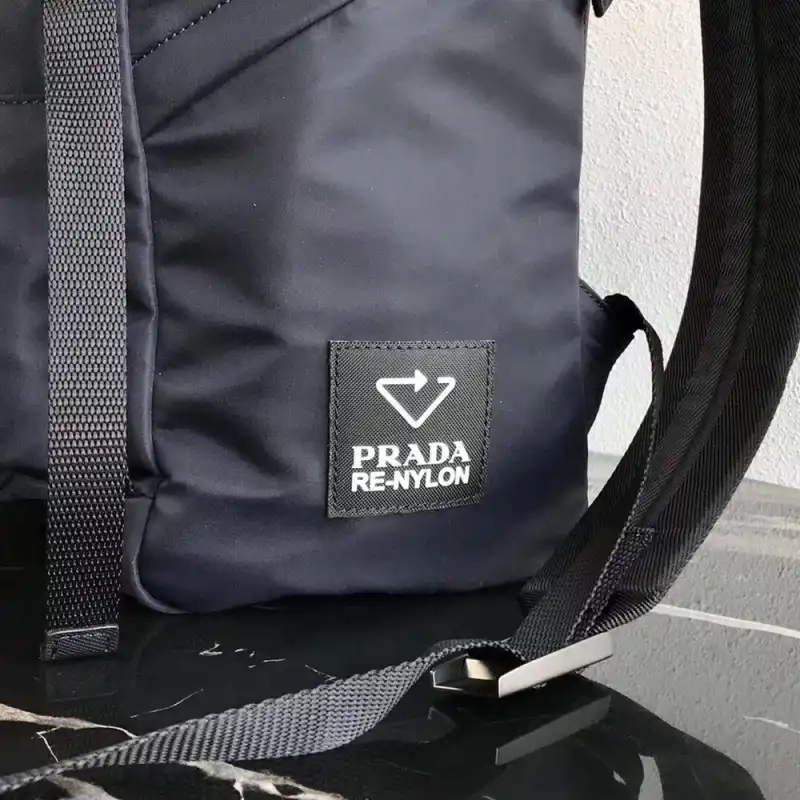 Pra*a bags 1910bb0061