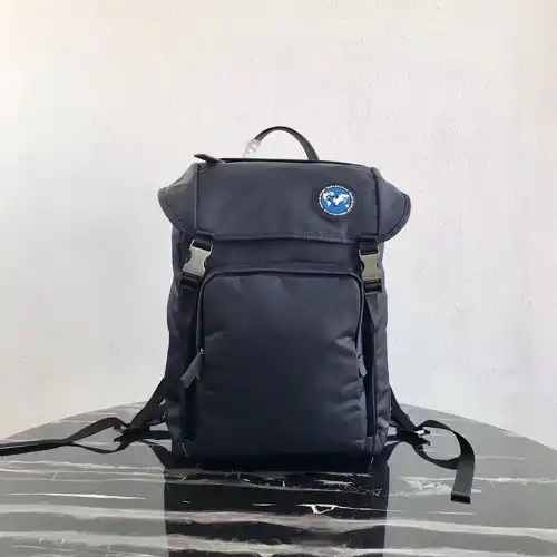 Pra*a bags 1910bb0064