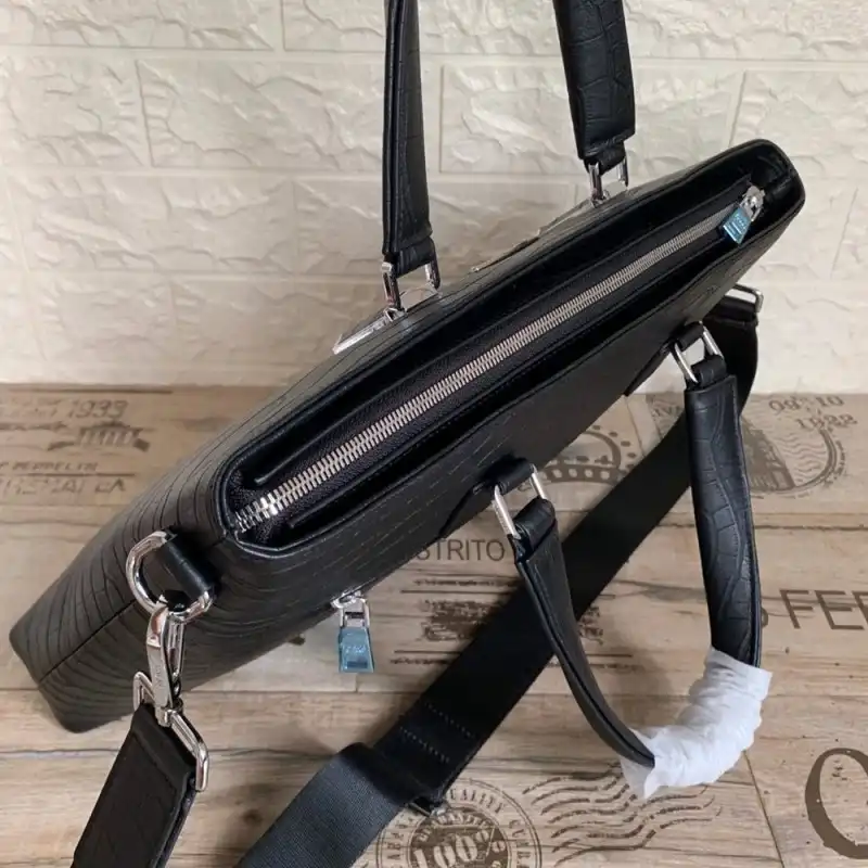 Pra*a bags 1910bb0098