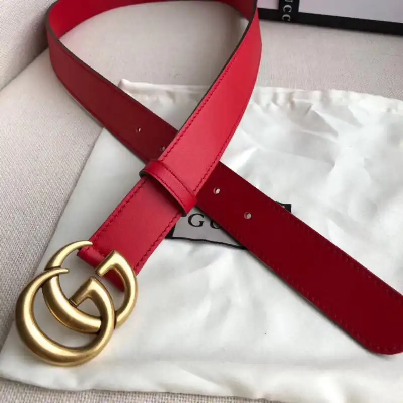 G*u*i s belte 1911x0016