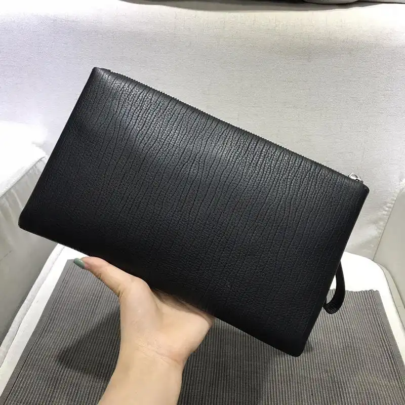 ale*d*r M*Q*en bags 1917m0007