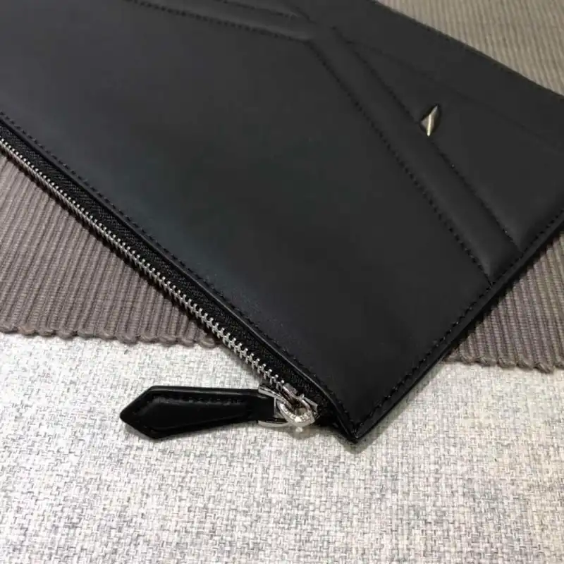 F**di bags 1917m0041