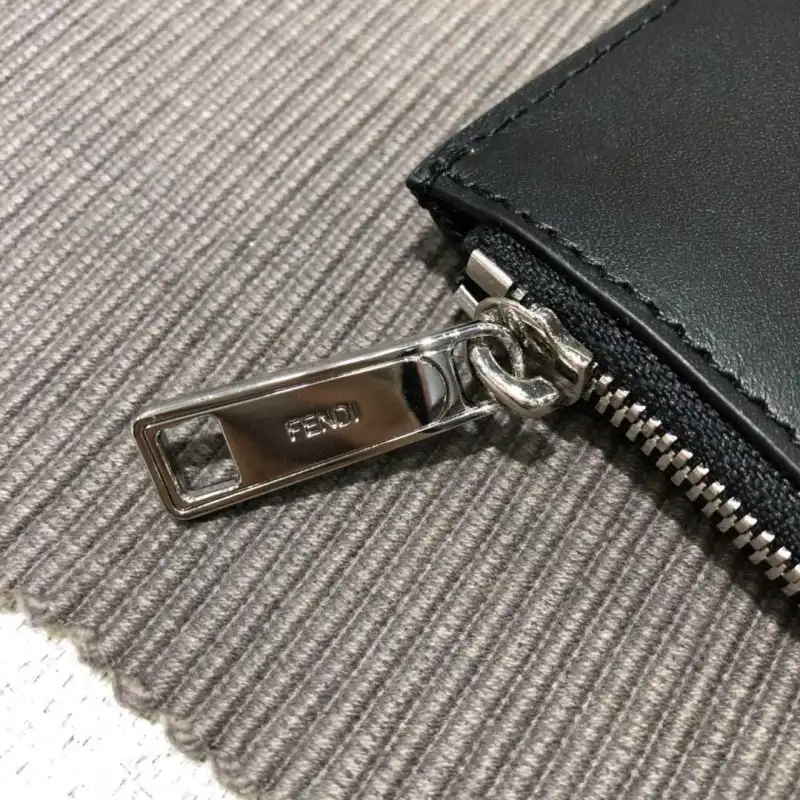 F**di bags 1917m0042