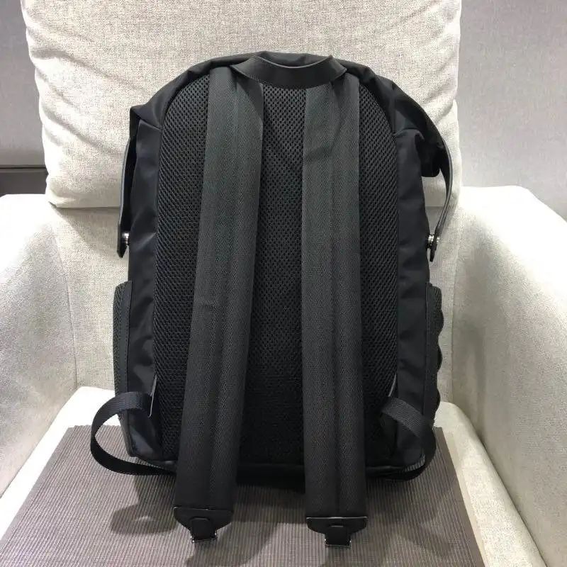 F**di bags 1917m0051