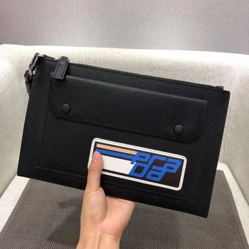 Pra*a bags 1917m0092