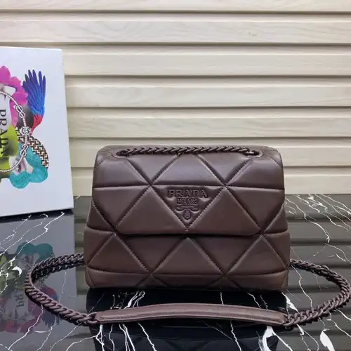 Pra*a bags 19b57b0059