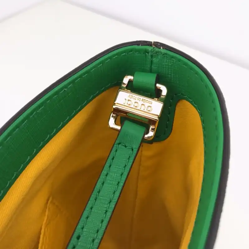 G*u*i bags 19b57g0106