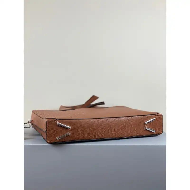 L0ew* bags 19loe0117