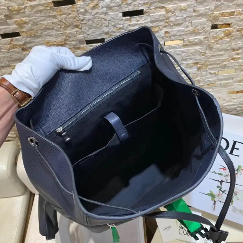 L0ew* s bag 19yan0001