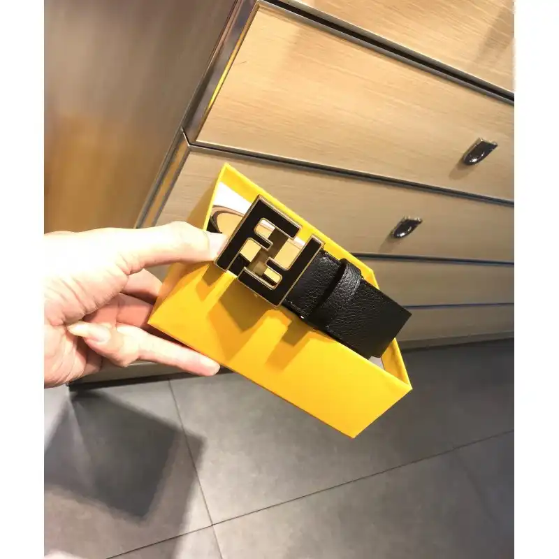 F**di s belte 19xia0068