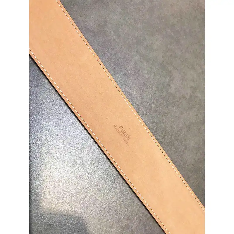 F**di s belte 19xf0051