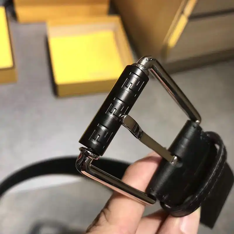 F**di s belte 19xf0113