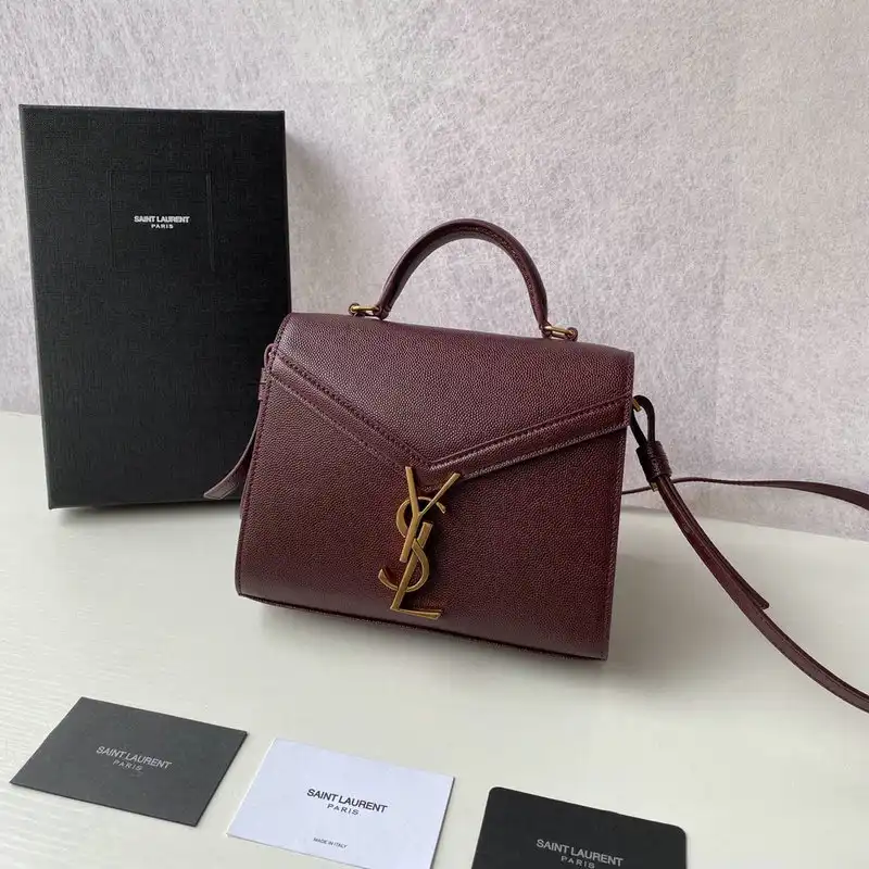 Y*L bags 2010b570021