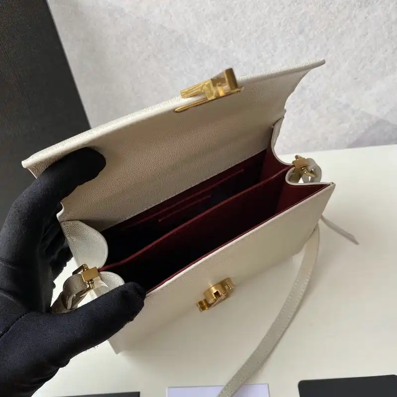 Y*L bags 2010b570023