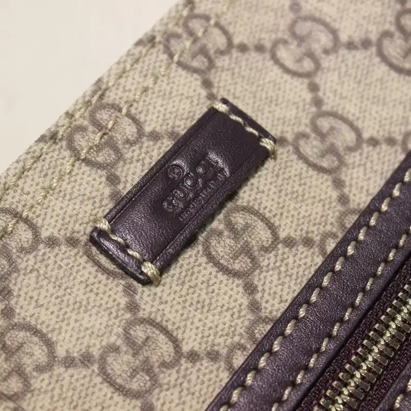 G*u*i messenger bags 19gm0034