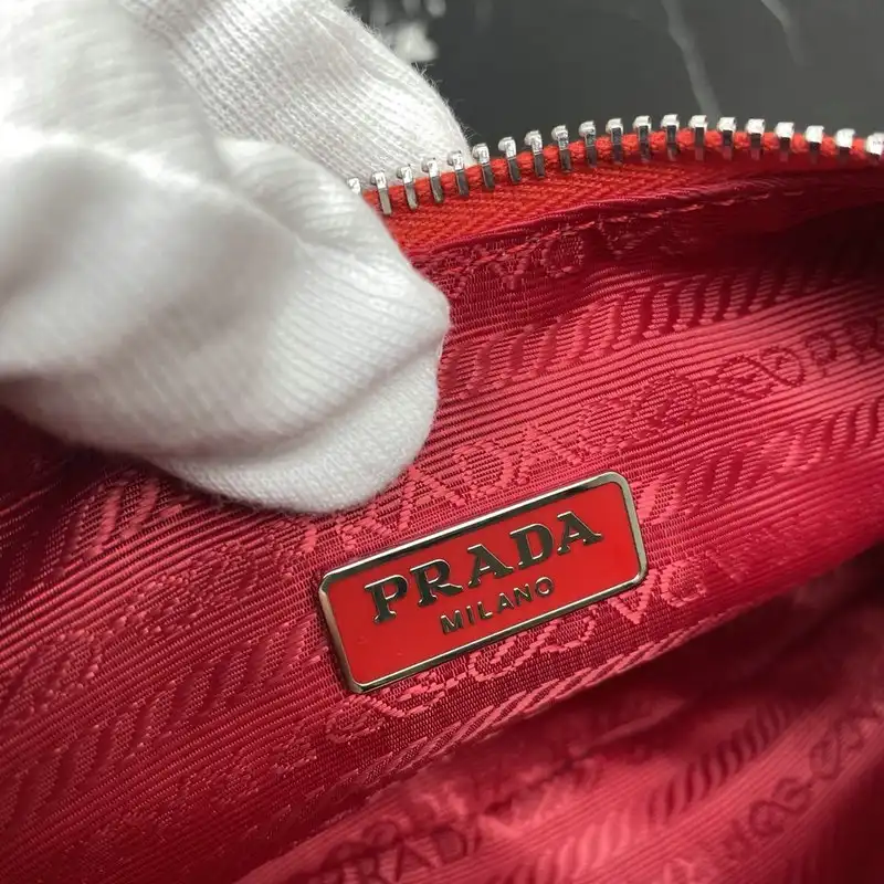 Pra*a bags 206b570029