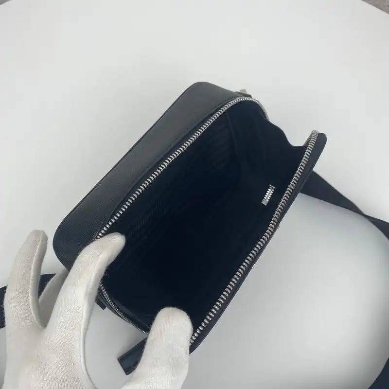 Pra*a bags 206b570119