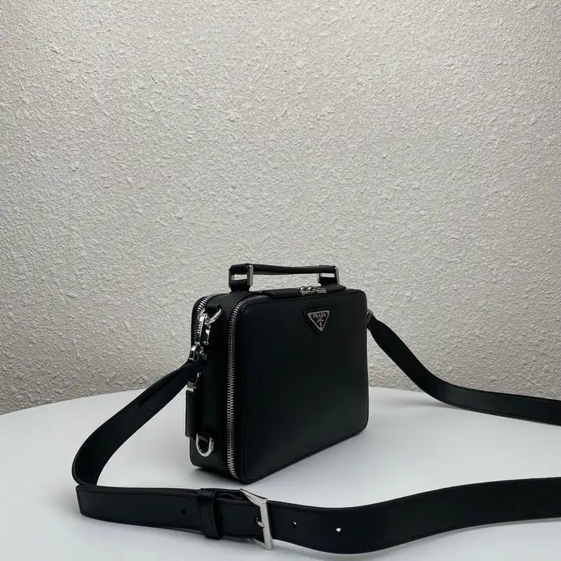 Pra*a bags 206b570123