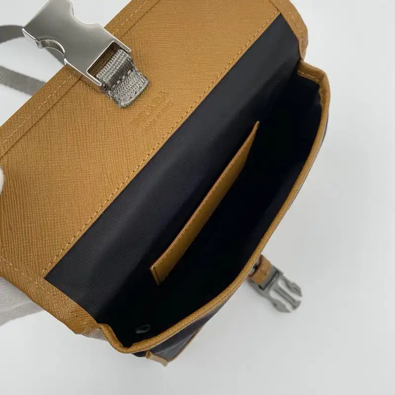 Pra*a bags 206b570131