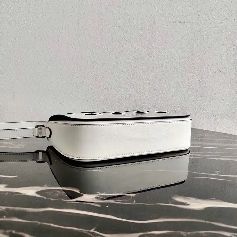 Pra*a bags 206fy0033