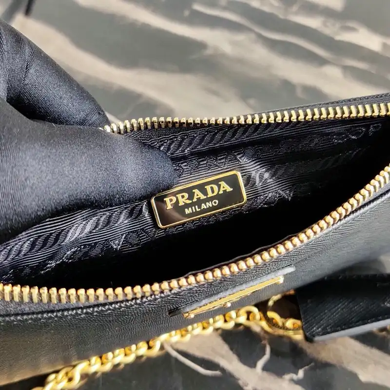 Pra*a bags 206fy0039