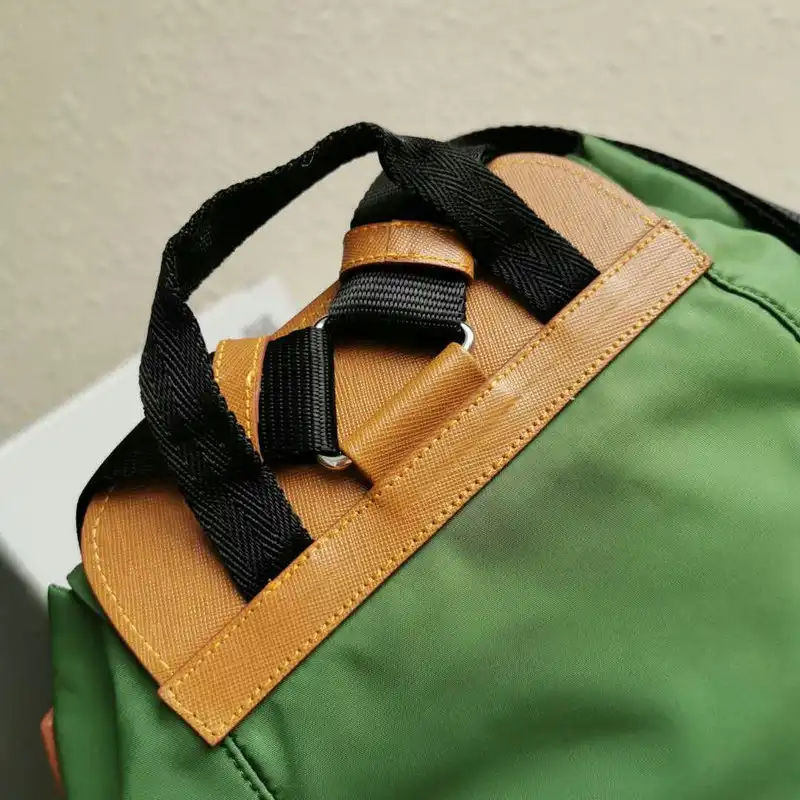 Pra*a bags 20b570066