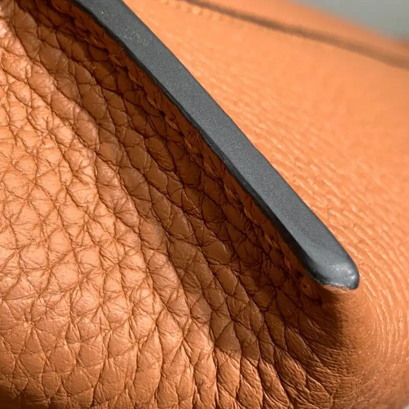 L0ew* bags 20dj570190