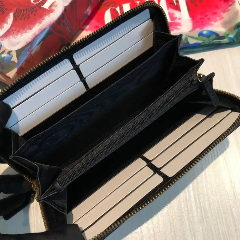 G*u*i bags 20guc0041