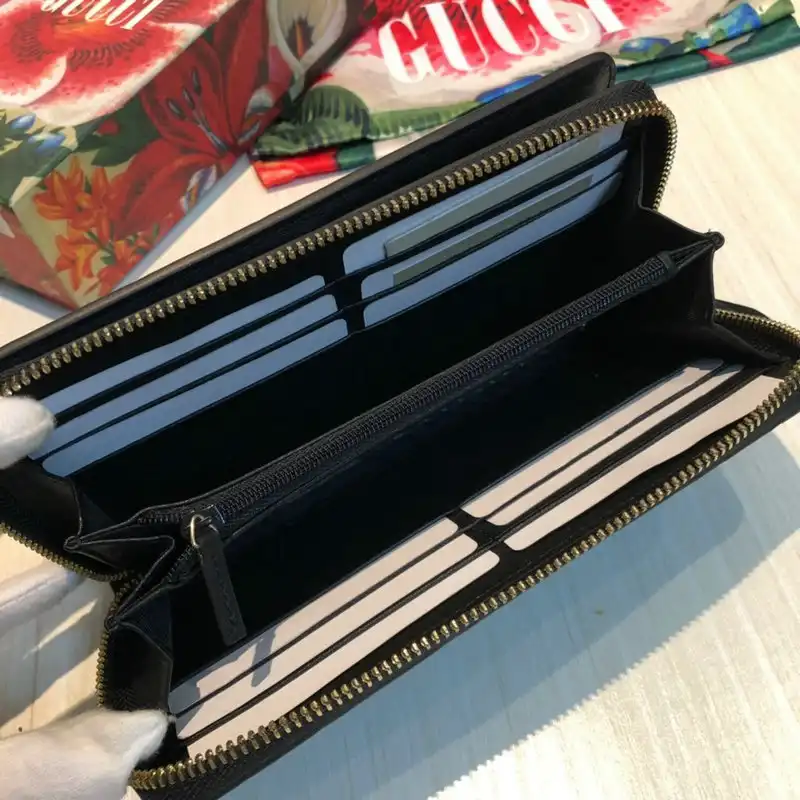 G*u*i bags 20guc0205