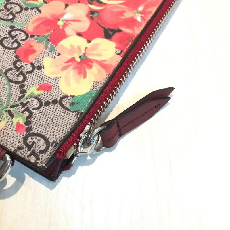 G*u*i bags 20guc0228