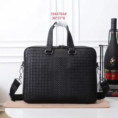 bo*te*ga Ve*ne*ta bags 20plf0035