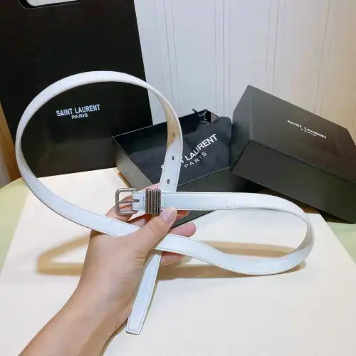 Y*L belts 2106xa0160