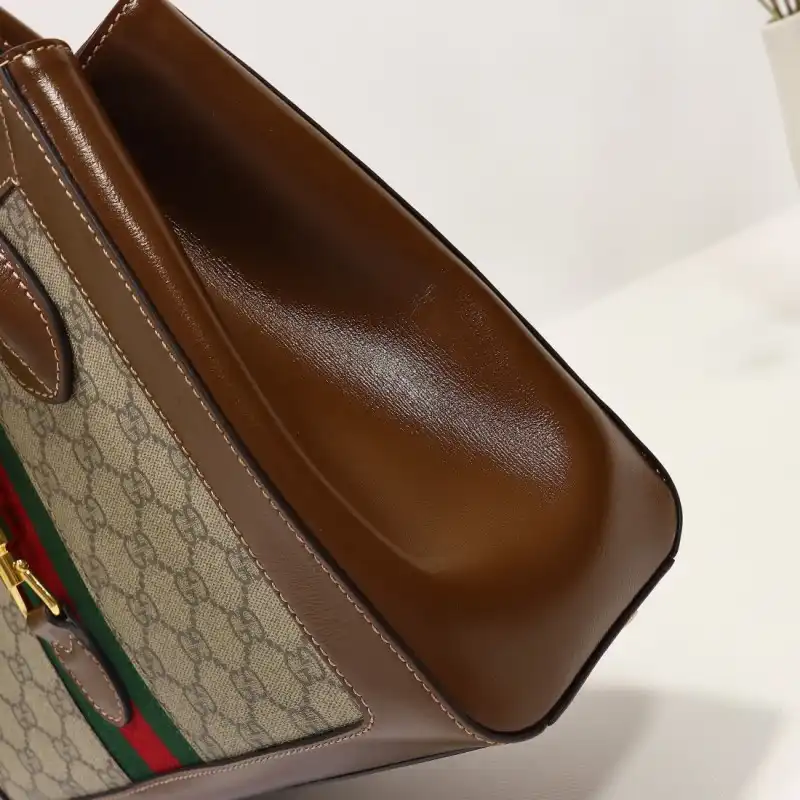 G*u*i s bags 2108dj0043