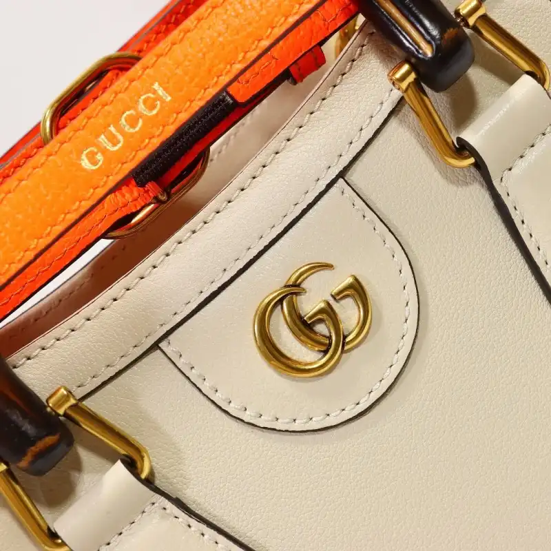 G*u*i s bags 2108dj0044