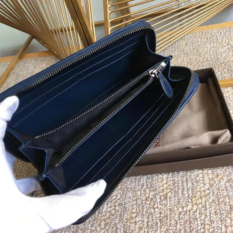 bo*te*ga Ve*ne*ta bag 2108sf0129