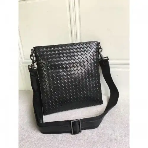 bo*te*ga Ve*ne*ta bag 2108sf0134