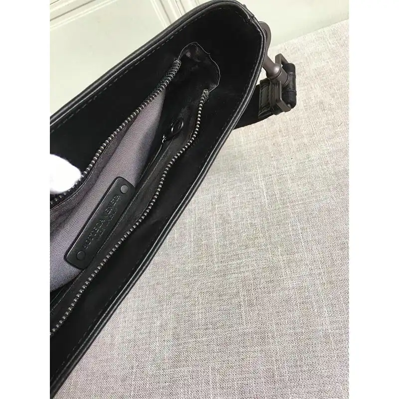 bo*te*ga Ve*ne*ta bag 2108sf0135