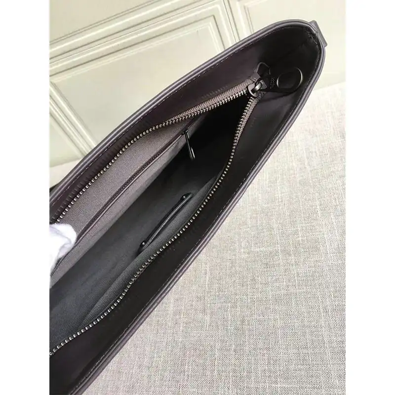 bo*te*ga Ve*ne*ta bag 2108sf0136