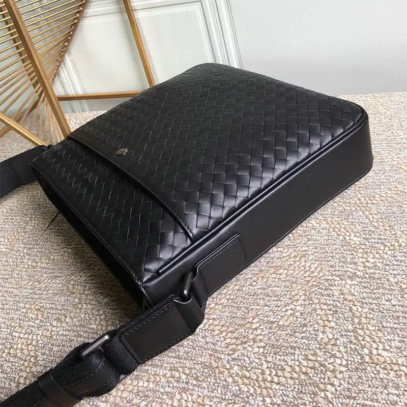 bo*te*ga Ve*ne*ta bag 2108sf0170